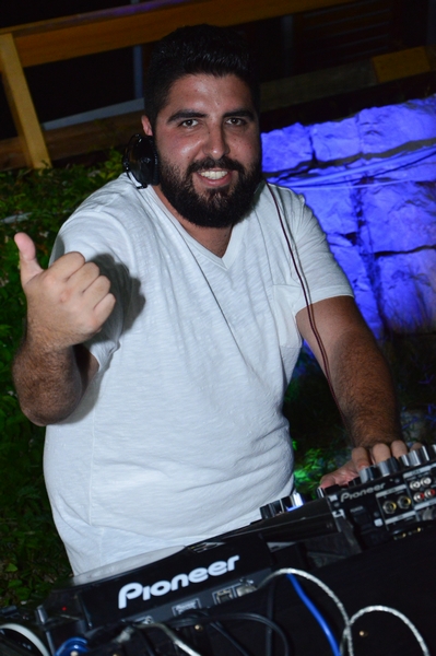 Dj Booz at Palapas 